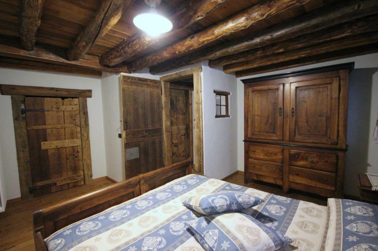 Vecchio Fienile Aosta Exterior foto